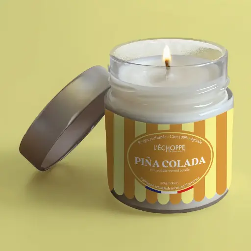 PINA COLADA SCENTED CANDLE
